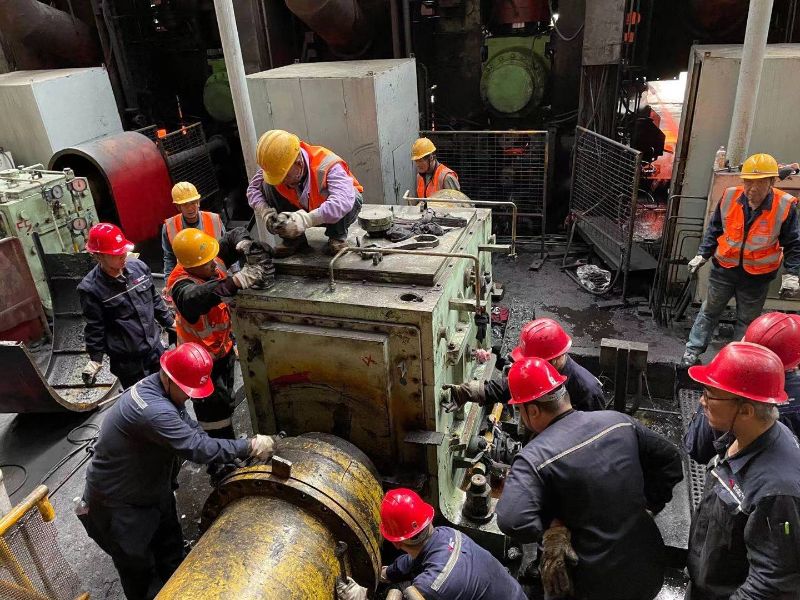 搶修進行中...... 搶修進行中......